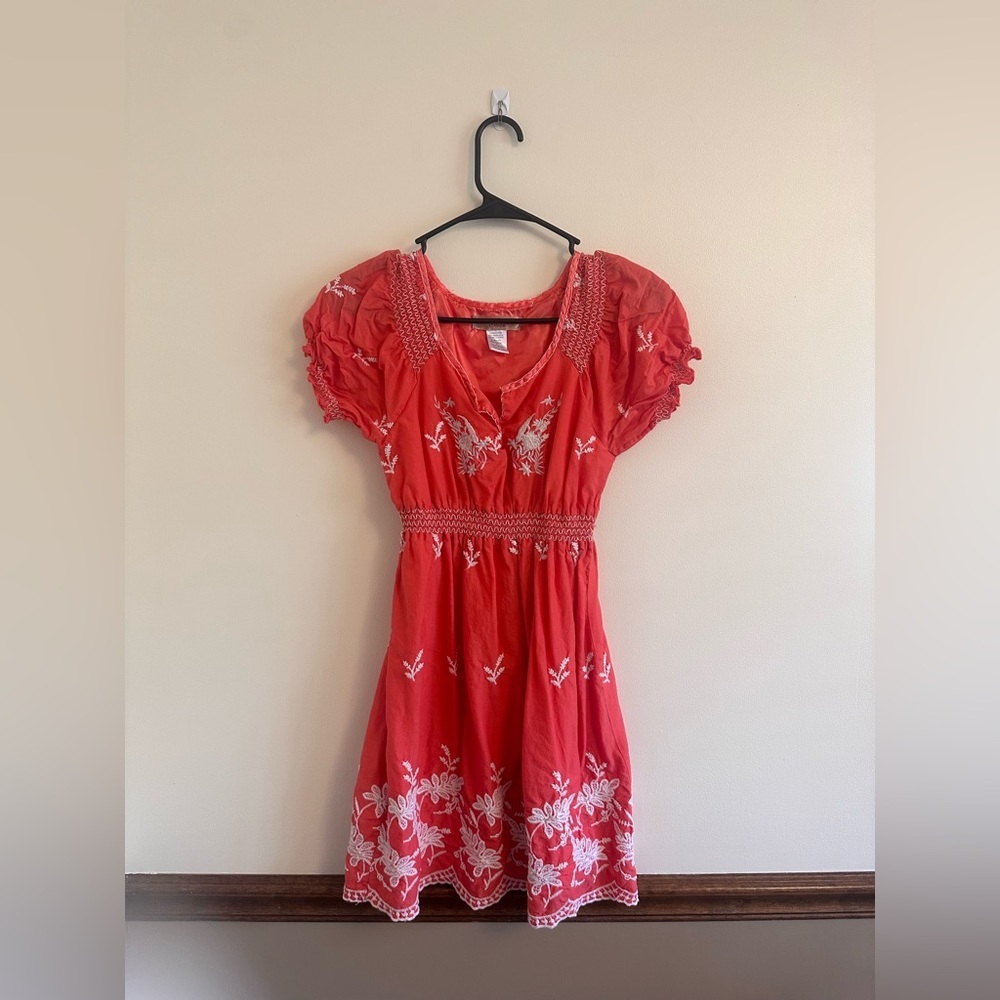 Coral dress with ribbed elastic waist